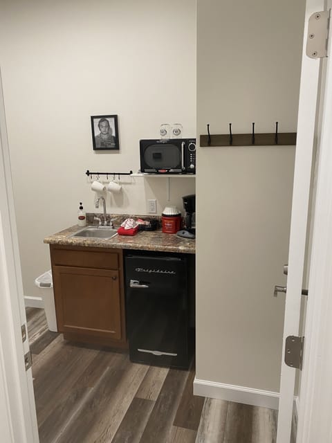 Sheriffs Office | Individually decorated, individually furnished, iron/ironing board