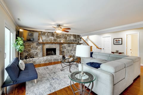 Osage Beach Vacation Rental | 3BR | 2.5BA | 1,300 Sq Ft