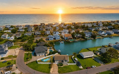 Enjoy the best of Sandbridge with bayfront serenity and the beach just minutes away.