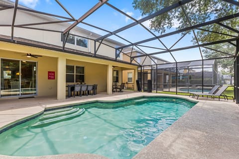 Dive Into Your Perfect Getaway