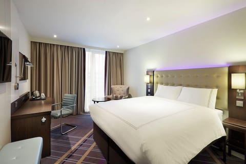 Standard Double Room, 1 Double Bed | Premium bedding, iron/ironing board, WiFi, bed sheets