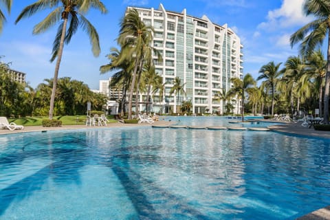 Apartment | Pool | Outdoor pool