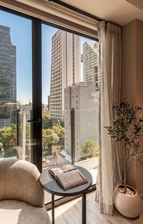Premium Two Bedroom Apt with Balcony | Balcony