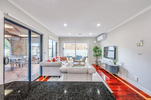 Family House | Living area