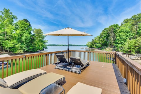 Charlotte Vacation Rental | 4BR | 3BA | 3,300 Sq Ft