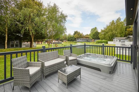 Oak 16, Allerthorpe - Host & Stay