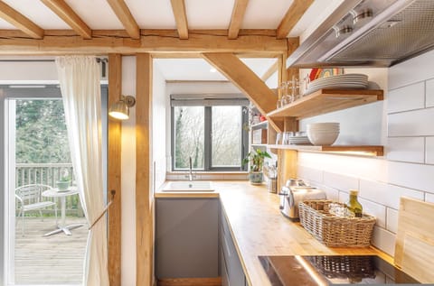 House | 1 bedroom