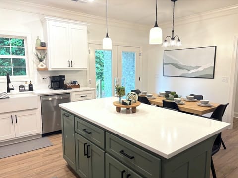 Kitchen and dining area