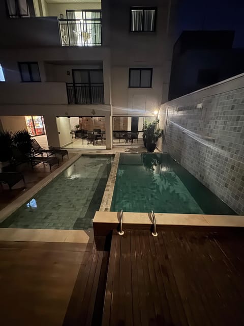 Apartment | Pool | Outdoor pool, open 8:00 AM to 8:00 PM, sun loungers