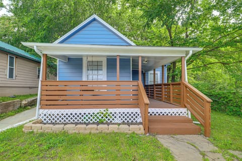 Kansas City Vacation Rental | 3BR | 2BA | 1,300 Sq Ft