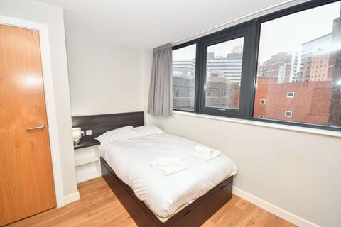 Bedroom (Studio)