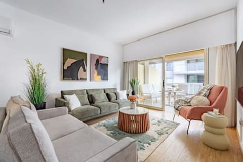 Living room, Decorative detail