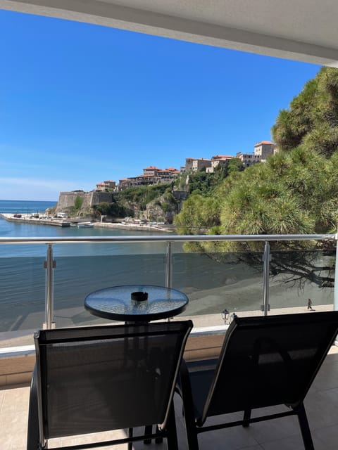 Double Room, Sea View | Property grounds