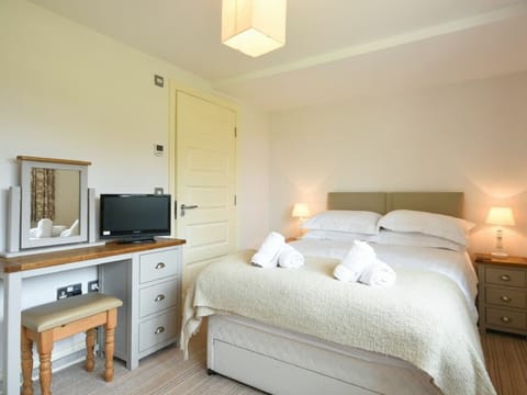 2 bedrooms, WiFi (free), individually decorated, individually furnished
