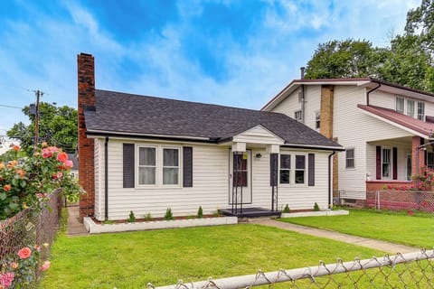 Ashland Vacation Rental | 2BR | 2BA | 2,000 Sq Ft