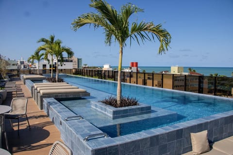 Apartment | Pool | Outdoor pool