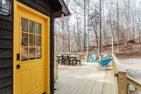 House, Private Bathroom (Tucked Inn: Upper Unit) | Terrace/patio