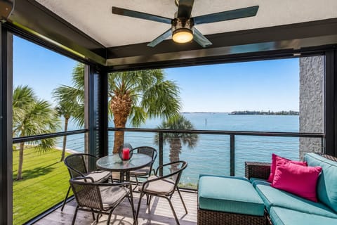 Pour your coffee and take the lanai — the bay is already out there waiting.