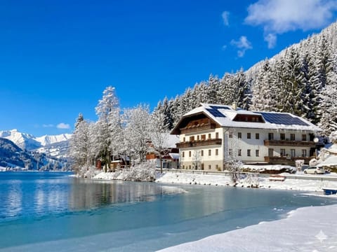 Holiday Home Exterior [winter]