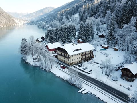 Holiday Home Exterior [winter]