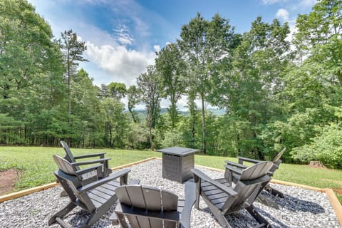 Blue Ridge Vacation Rental | 3BR | 2BA | 1,460 Sq Ft