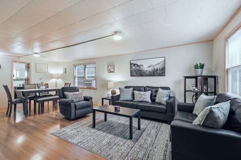 03-107 N WEST ST003