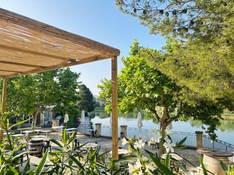 Apartment | Outdoor dining