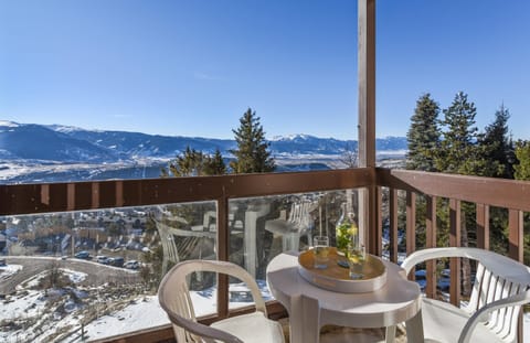 Apartment | Balcony