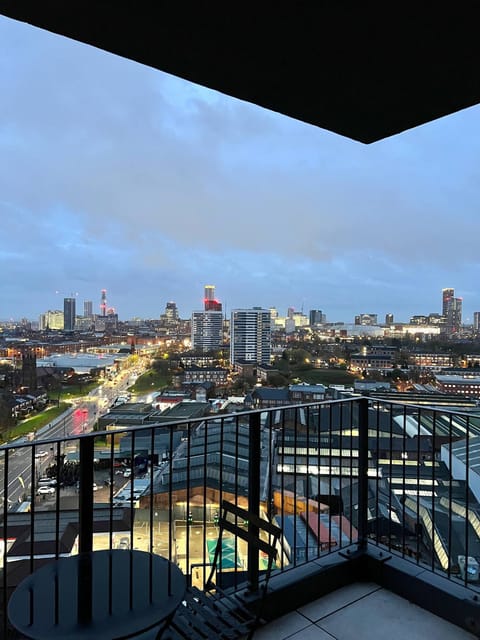 Apartment, 2 Bedrooms, Accessible, Smoking | Property grounds