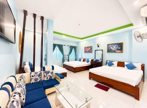 Family 6 Pax | Soundproofing, free WiFi, bed sheets