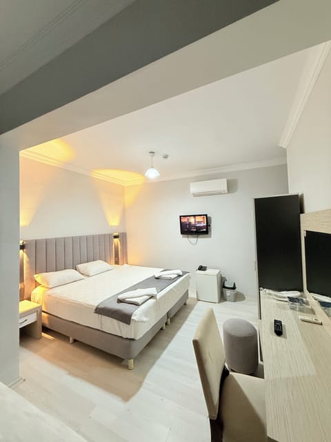 Standard Double Room, City View | Iron/ironing board (on request), WiFi (free)