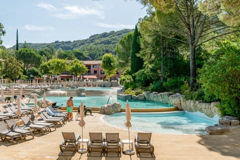 Apartment | Pool | Outdoor pool