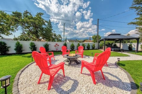 Outdoor Fire Pit
