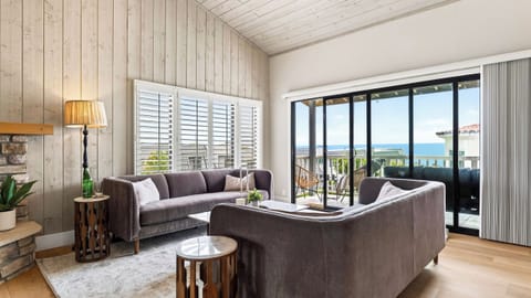 House (3 Bedrooms) | Front of property