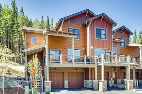 Front of Townhome