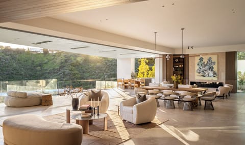 Apartment (5 Bedrooms) | Exterior