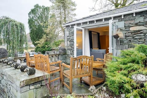 Family Room, Patio, Garden View | Outdoor dining
