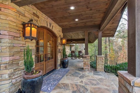 House, Multiple Beds (Haven and Hearth) | Terrace/patio