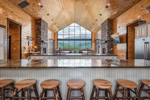 House, Multiple Beds (Greystone Pointe Lodge) | Interior