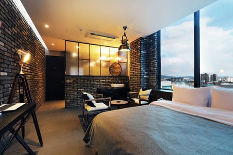 Basic Double Room | Desk, free WiFi