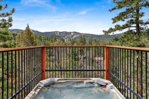 Chalet, Multiple Beds (2610) | Mountain view