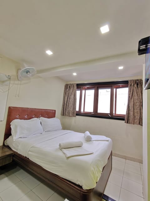 Deluxe Double Room | Free WiFi