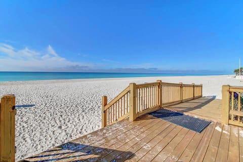 Condo, 1 King Bed with Sofa bed (The Summit 525) | Beach | On the beach