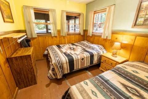 Fir-bedroom
