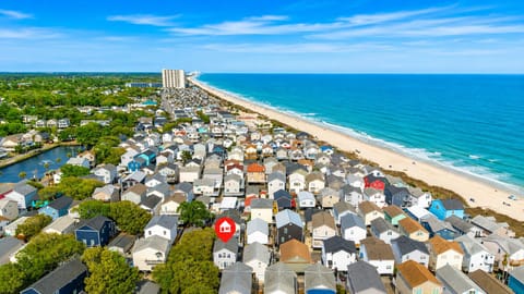 Just nine houses back from the beautiful Atlantic ocean