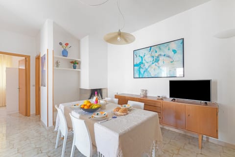 Living and dining room