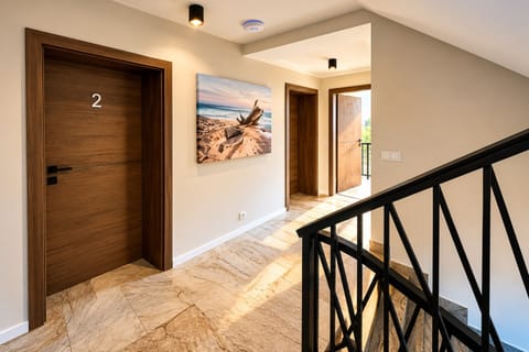 House | Reception