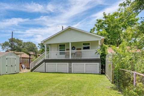 House (2 Bedrooms) | Front of property
