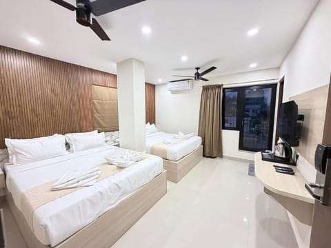 Free WiFi, bed sheets