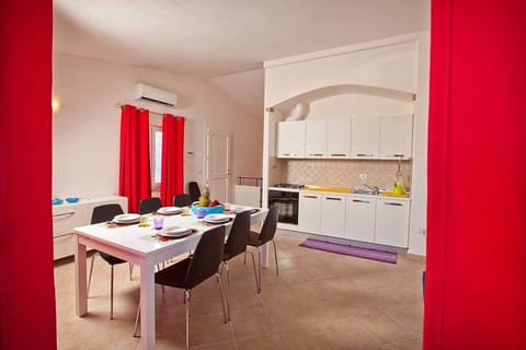 Comfort Apartment | Living area | TV